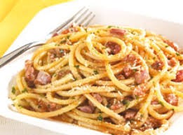 Macarrão com Linguiça de Frango